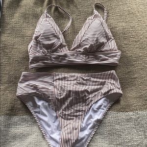 NWT cupshe striped bikini